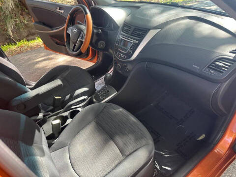 2015 Hyundai Accent GS