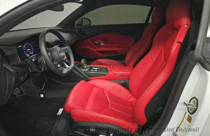 2023 Audi R8 5.2 V10 performance