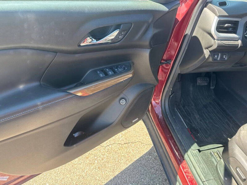 2017 GMC Acadia SLE-2