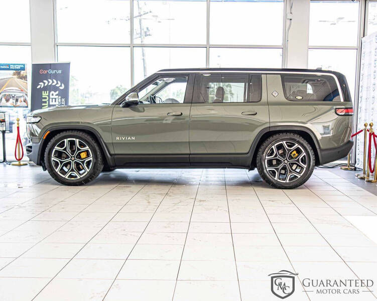 2023 Rivian R1S Launch Edition
