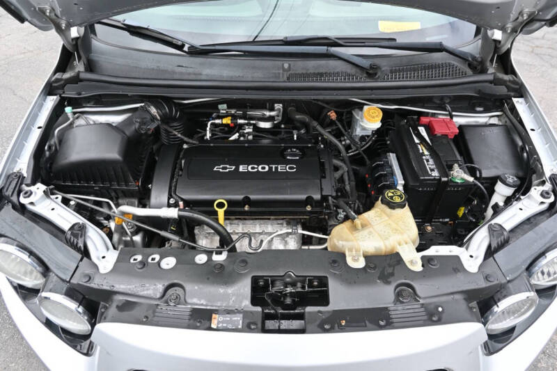 2013 Chevrolet Sonic LS Auto