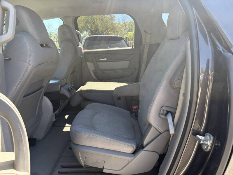 2015 GMC Acadia SLE-1