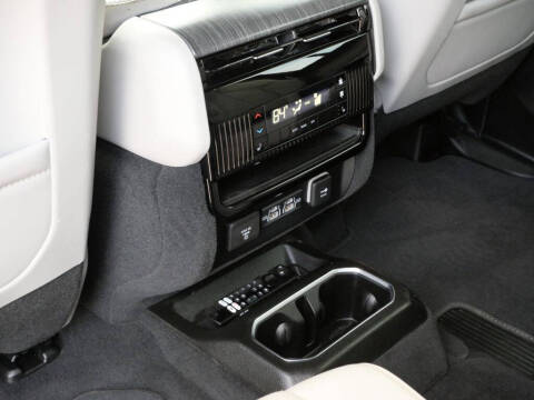 2023 Jeep Wagoneer Series II