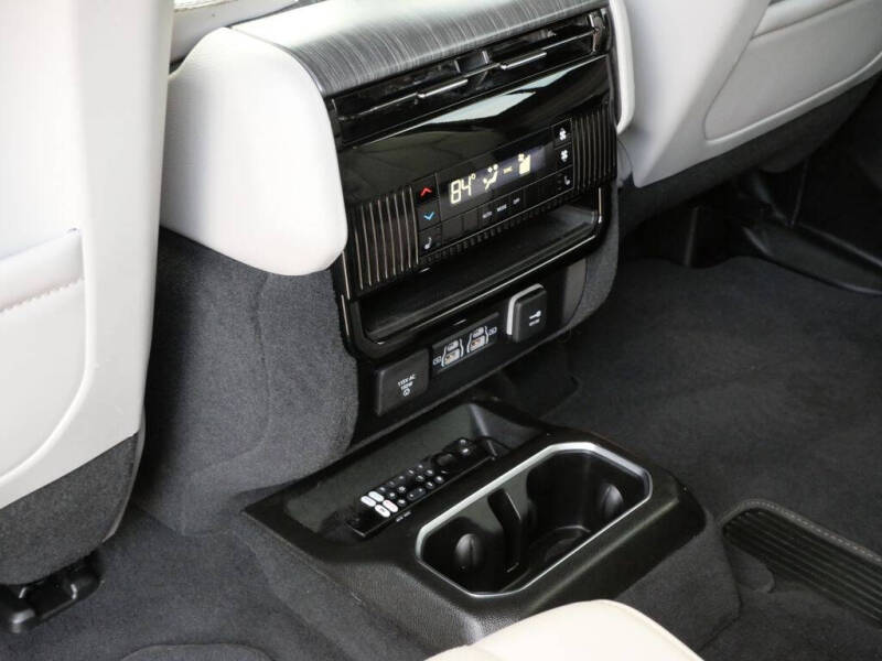 2023 Jeep Wagoneer Series II