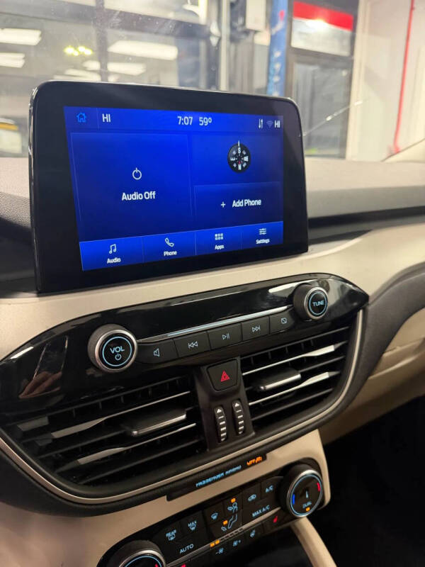 2022 Ford Escape SEL