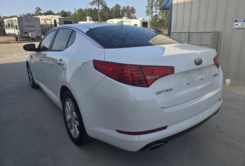 2013 Kia Optima EX photo 13