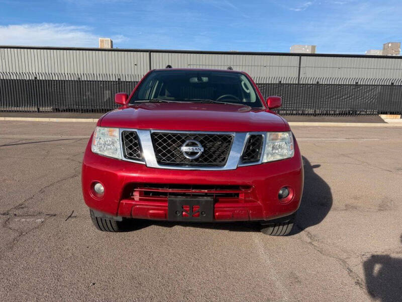 2011 Nissan Pathfinder SV