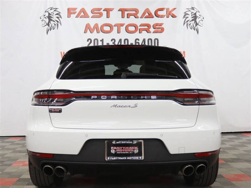 2020 Porsche Macan S