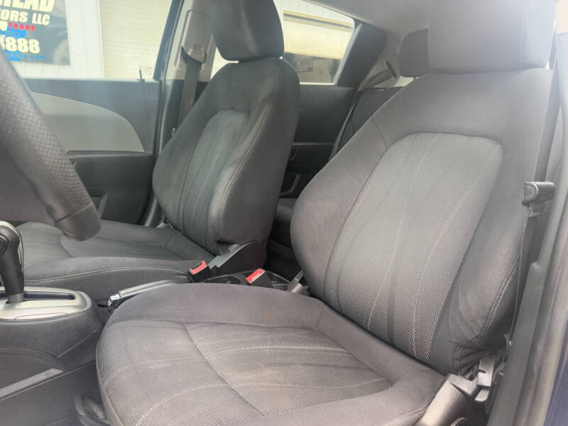 2015 Chevrolet Sonic LT Auto