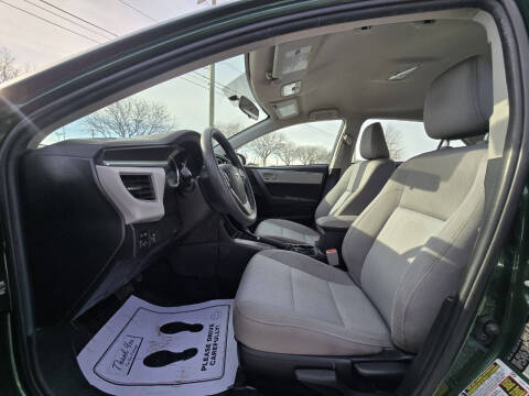 2016 Toyota Corolla LE