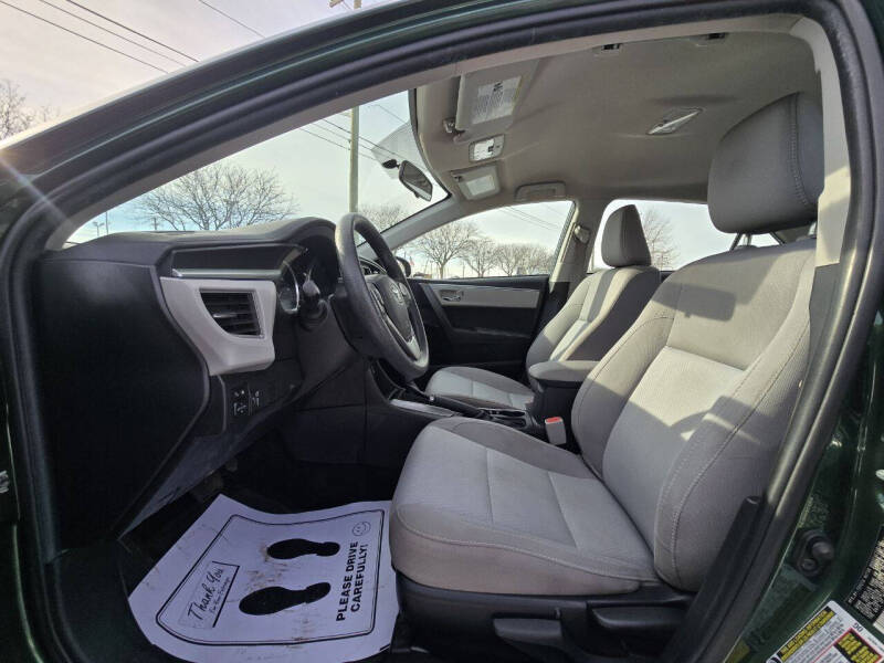 2016 Toyota Corolla LE