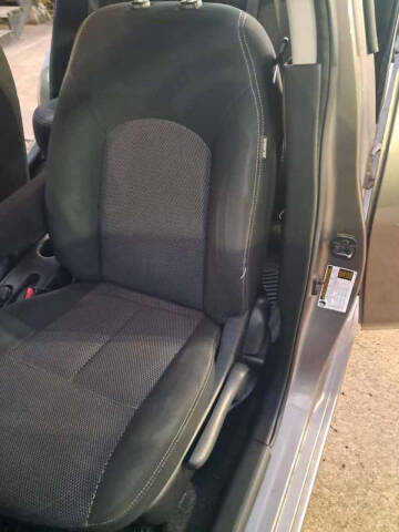 2014 Nissan Versa 1.6 SV