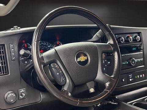 2021 Chevrolet Express 2500