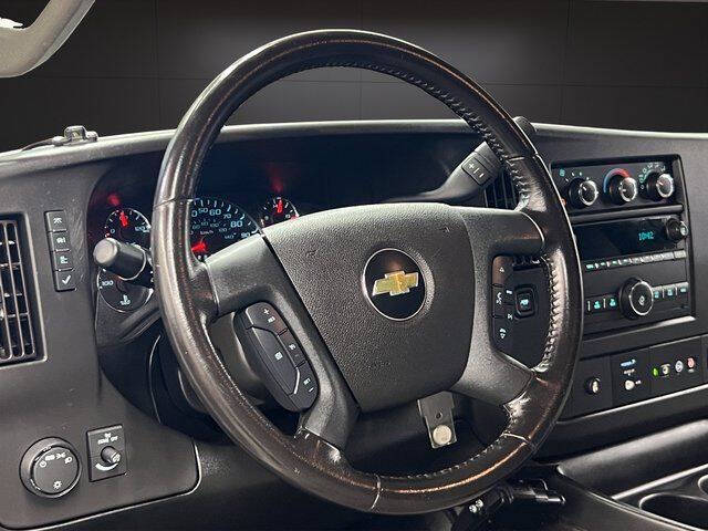 2021 Chevrolet Express 2500