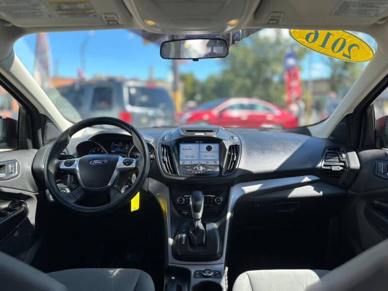 2016 Ford Escape SE