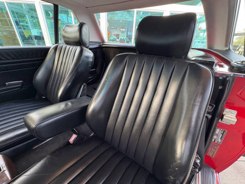 1989 Mercedes-Benz 560-Class 560 SL