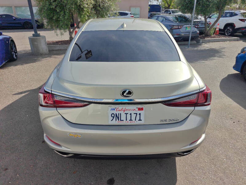 2019 Lexus ES 350