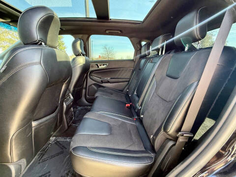 2019 Ford Edge ST
