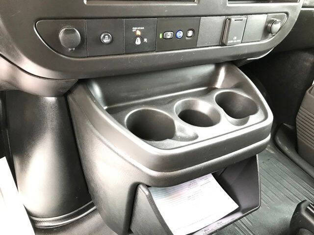 2024 Chevrolet Express 2500