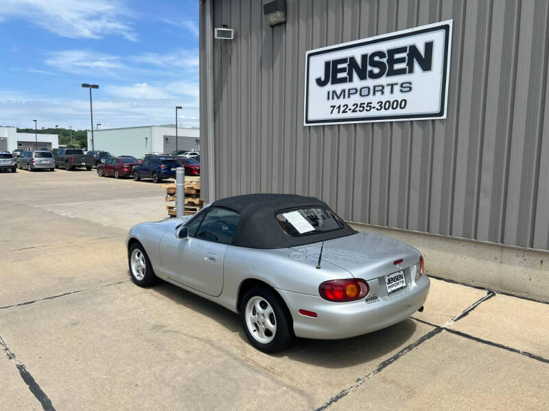 1999 Mazda MX-5 Miata