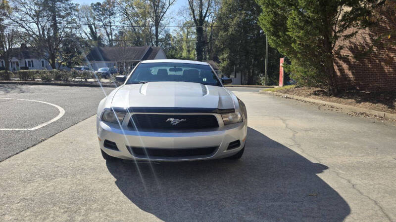 2012 Ford Mustang V6