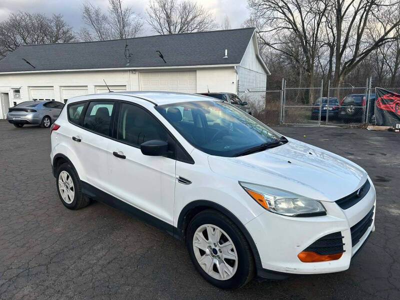 2014 Ford Escape S
