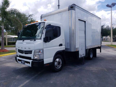 2014 Mitsubishi Fuso FEC52S