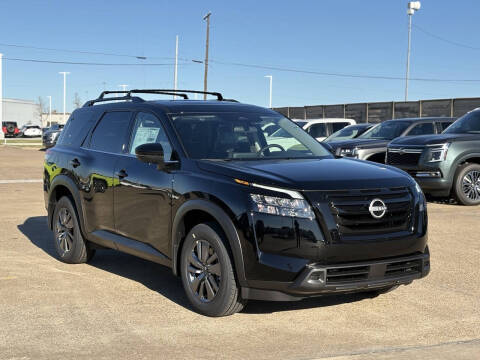 2025 Nissan Pathfinder SV