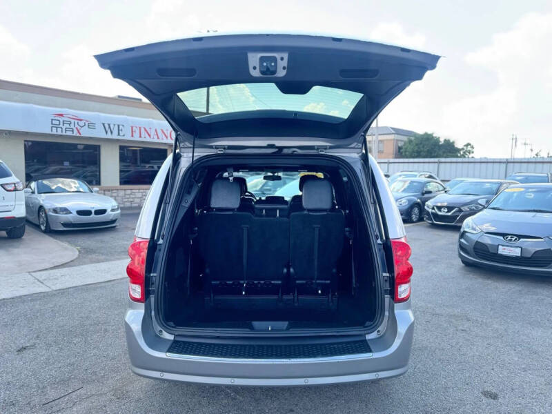 2015 Dodge Grand Caravan R/T