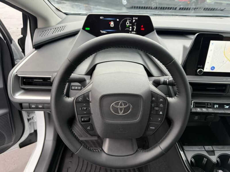 2024 Toyota Prius LE