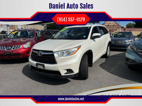 2014 Toyota Highlander for sale at Daniel Auto Sales in Yonkers NY