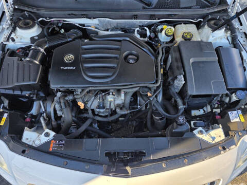 2013 Buick Regal Premium 2