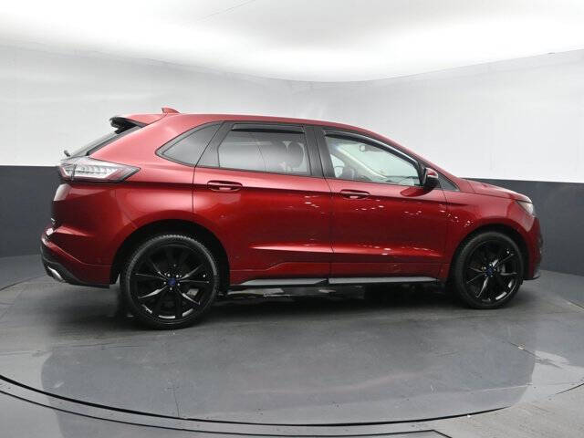 2016 Ford Edge Sport