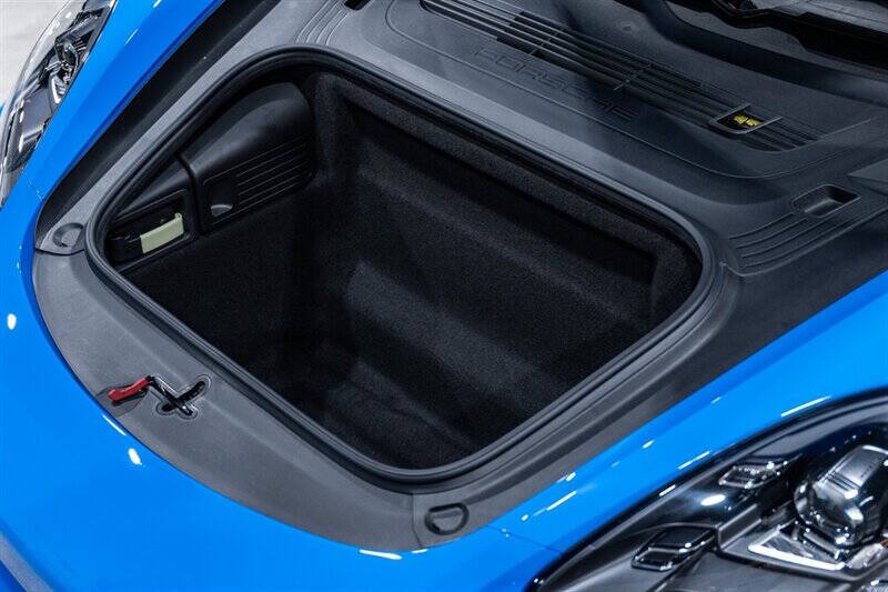 2022 Porsche 718 Boxster