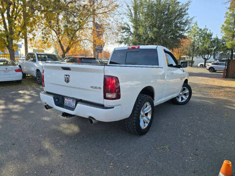 2015 RAM 1500 Sport