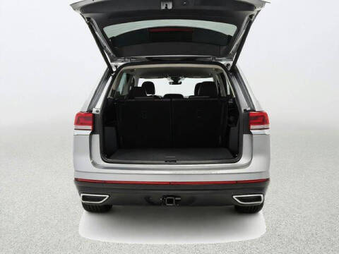2025 Volkswagen Atlas SE
