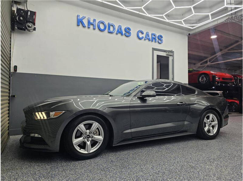 2016 Ford Mustang V6