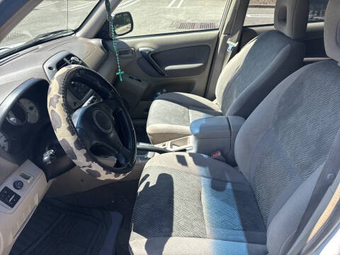 2003 Toyota RAV4