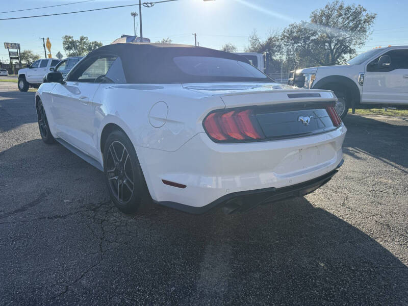 2020 Ford Mustang EcoBoost Premium