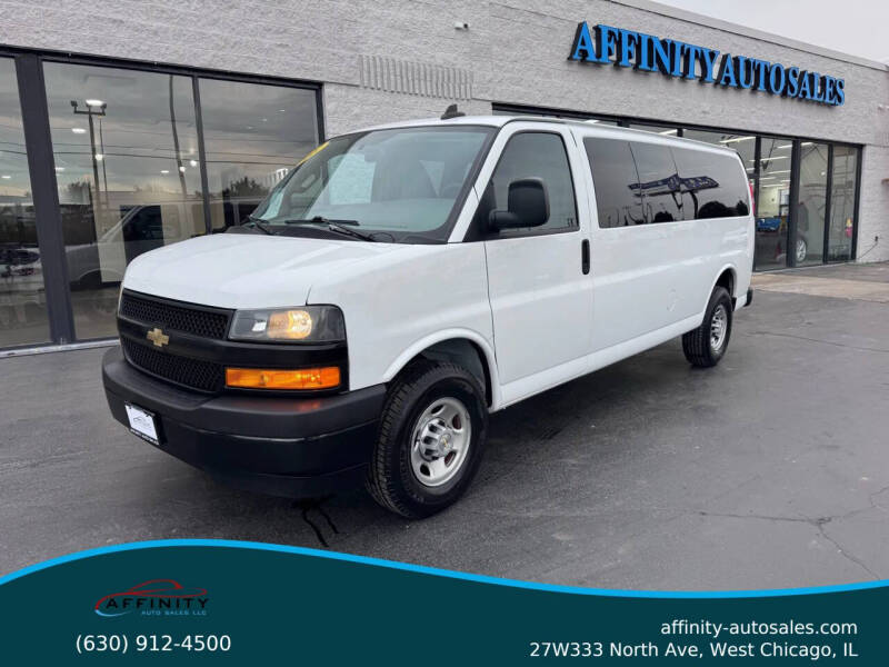 2022 Chevrolet Express LS 3500