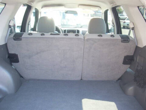 2005 Ford Escape XLT