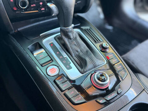 2011 Audi S5 4.2 quattro Prestige