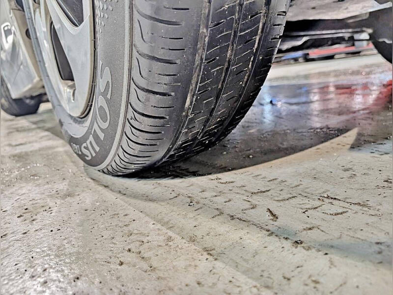 2015 Toyota Prius Four