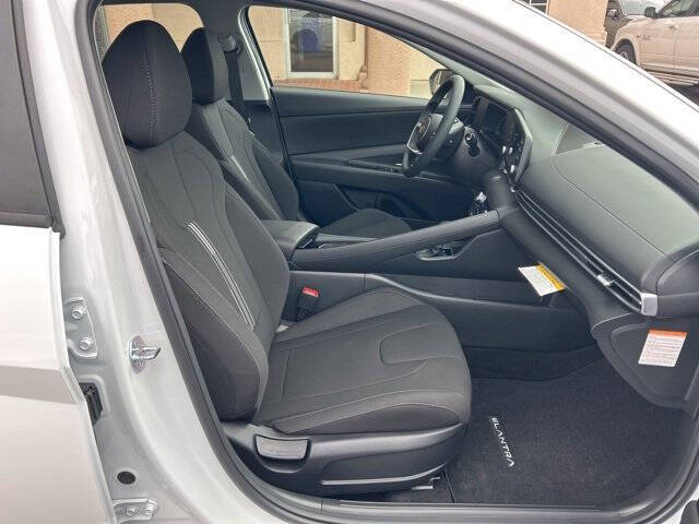 2026 Hyundai Elantra Hybrid