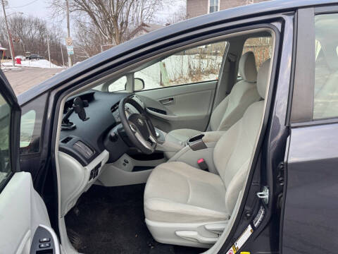 2012 Toyota Prius Two