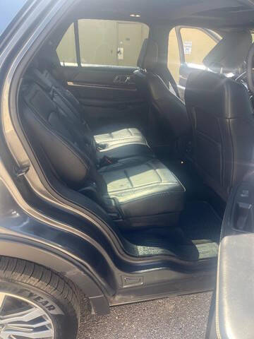 2018 Ford Explorer Platinum