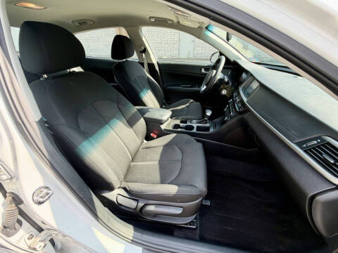 2018 Kia Optima LX
