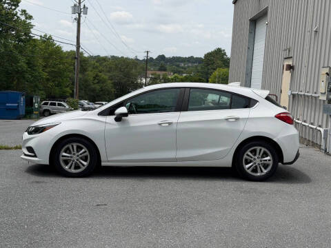 2017 Chevrolet Cruze LT Auto