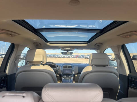 2020 Lincoln Nautilus Reserve