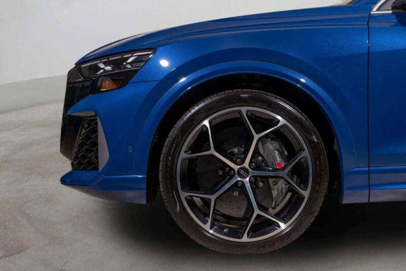 2025 Audi RS Q8 performance 4.0T quattro